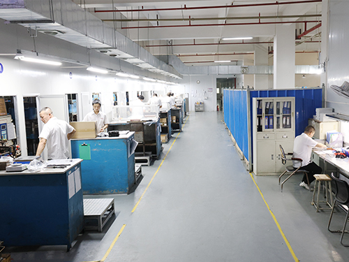 Solid silicone molding part